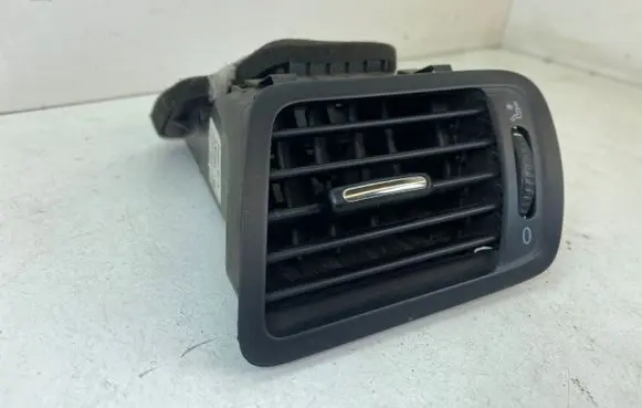 Volkswagen PASSAT B6 Dashboard side air vent grill/cover trim 3C1819701E P0108666 T0024359
