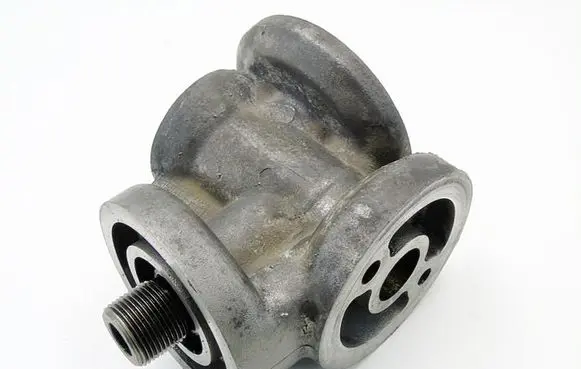 Citroen Jumper Oil filter mounting bracket 504084946