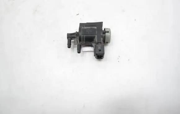 Volkswagen PASSAT B5.5 Turbo solenoid valve 1J0906283A
