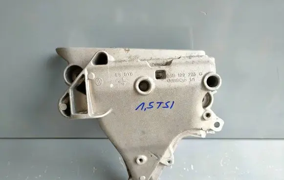Audi A3 S3 8V Engine mounting bracket 05E199275G