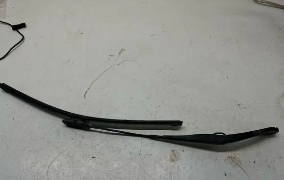 Dacia Duster II Windshield/front glass wiper blade 