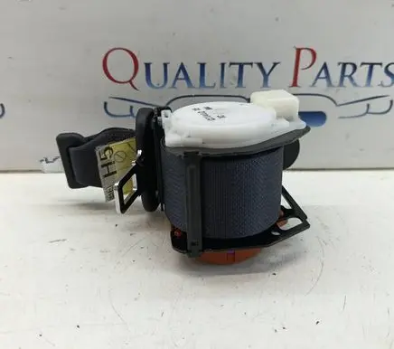 Subaru Outback (BS) Rear seatbelt C7141215