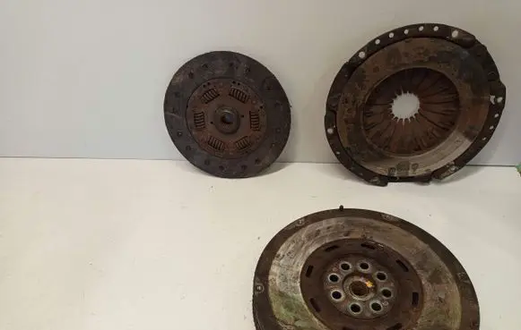 Audi A6 S6 C4 4A Clutch set kit 046141031M