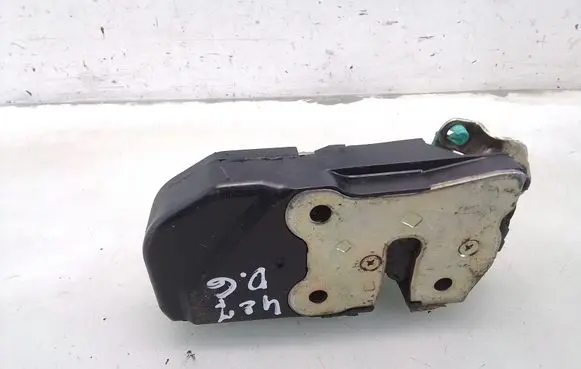 Chrysler Sebring (ST-22 - JR) Rear door lock