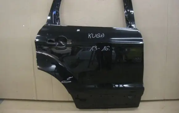 Ford Kuga II Rear door