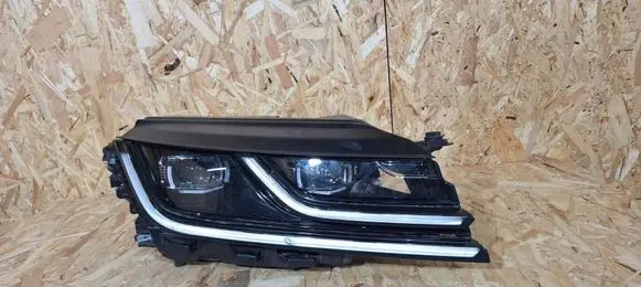 Headlight/headlamp