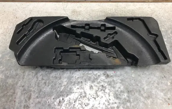 Mercedes-Benz ML W164 Glove box in trunk A1648992514BILI A1648992514