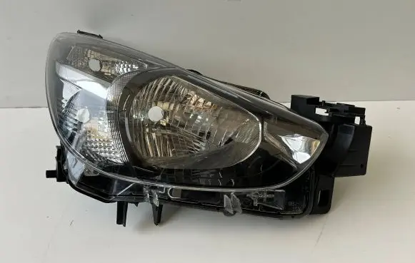 Mazda 2 Headlight/headlamp DB5J-51030
