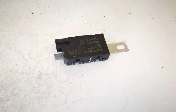 Peugeot 508 Antenna control unit 9666101880 920265001