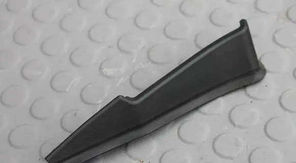 Nissan Qashqai J12 Wiper trim 668956UA0AQASHQAI 668956UA0A