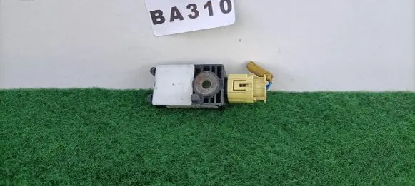 Honda CR-V Airbag deployment crash/impact sensor 77970-S9A-C812-M1