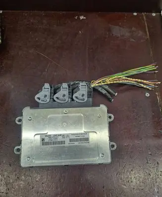 Peugeot 206+ Engine control unit/module SW9667112180 J34PAAE 0072736983