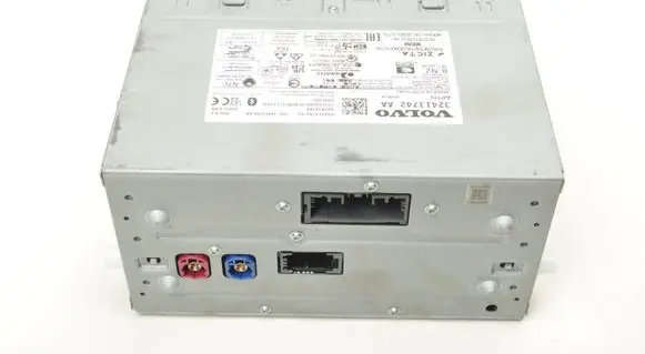 Volvo XC90 Navigation unit CD/DVD player 32413742