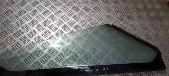 Citroen XM Front door vent window glass four-door 