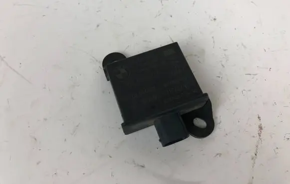 BMW 5 E60 E61 Tire pressure sensor 6781846 42176063 053300101402