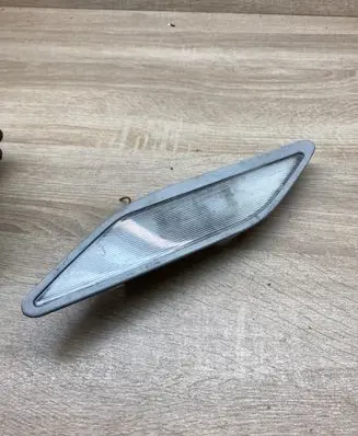 BMW 5 E39 Rear seat light 8363607