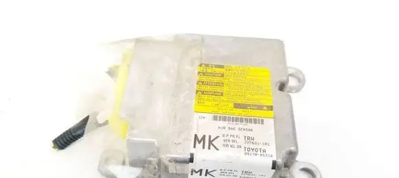 Toyota Avensis T270 Airbag control unit/module 227631101