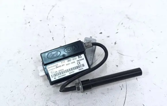 Hyundai ix35 Keyless (KESSY) go control unit/module 954702S200 5WY8299A