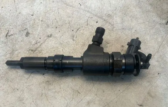 Peugeot Partner Fuel injector 0445110135 786280