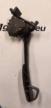 Volvo S80 Accelerator throttle pedal 9496822 00776922 B220