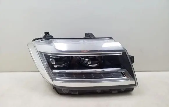 Volkswagen Crafter Headlight/headlamp 7C1941036B