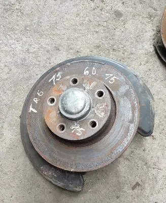 Renault Trafic II (X83) Rear wheel hub