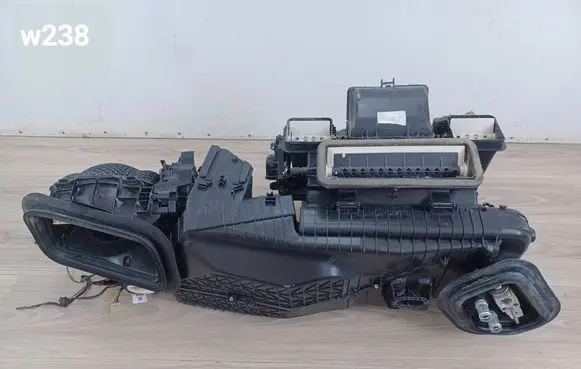 Mercedes-Benz E W238 Interior heater climate box assembly A2058309304-MERC A2058309304 A2058200083
