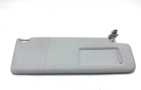 Volkswagen Tiguan Sun visor 