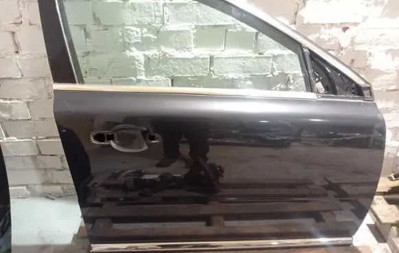 Volvo S80 Front door