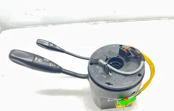 Mercedes-Benz CLK A209 C209 Wiper turn signal indicator stalk/switch A2035405645