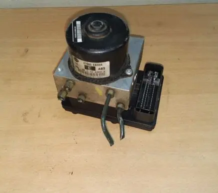 Nissan Navara D40 ABS Pump 47660EB32A