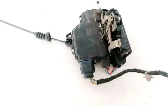 Seat Ibiza IV (6J,6P) Rear door lock