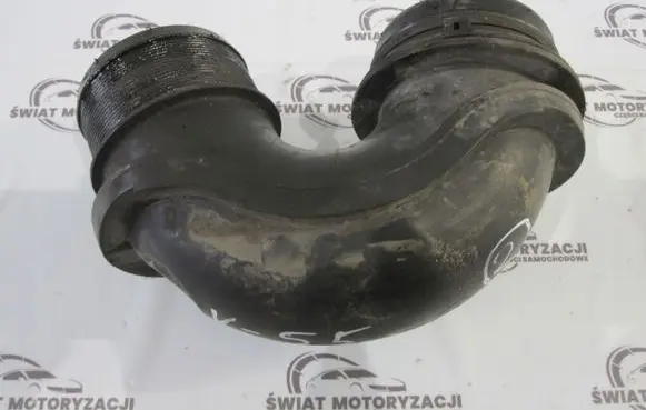 Intake resonator