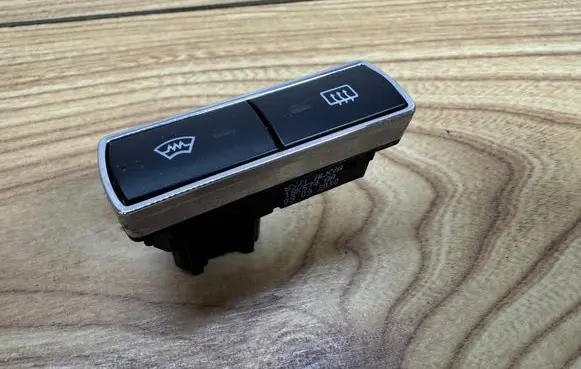 Ford S-MAX Windscreen/window heater switch BS7T18K574AA BS7T18K574