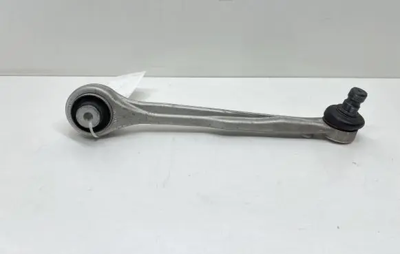 Porsche Cayenne (9Y0 9Y3) Front control arm 4M0407505 4M0407505B