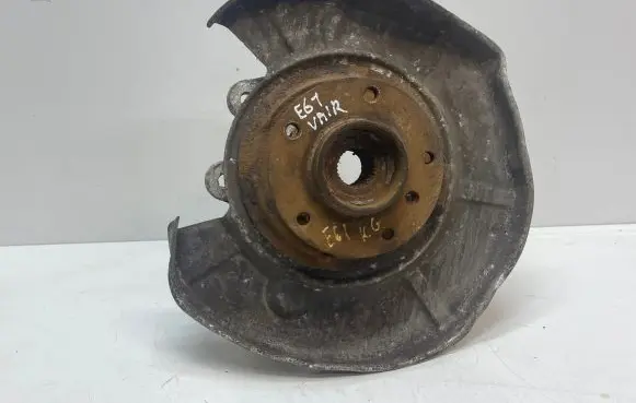 BMW 5 E60 E61 Rear wheel hub