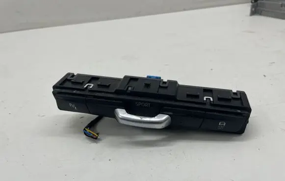 BMW 2 F45 Other switches/knobs/shifts 9323941