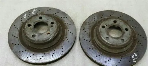 Mercedes-Benz CLS C219 Rear brake caliper A2114231012