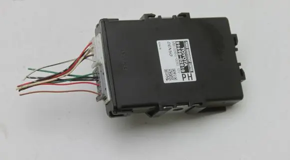 Toyota Auris 150 Other control units/modules 8969002010