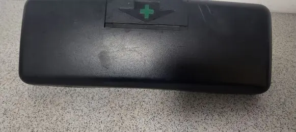 BMW 5 E39 First aid kit 52108176553