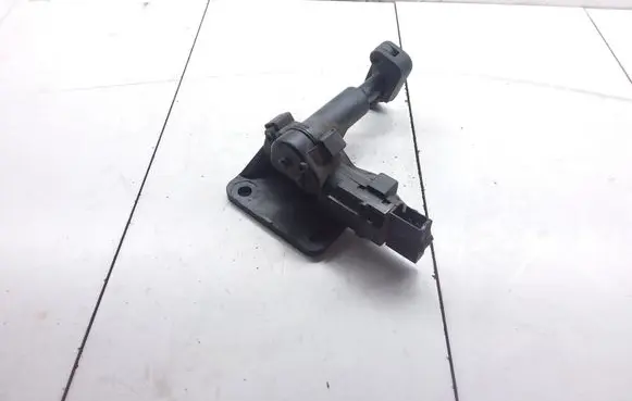 Chrysler Voyager Vent window/glass motor 04717606 688320