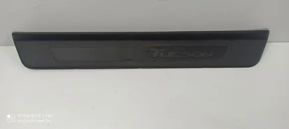 Hyundai Tucson TL Front sill trim cover 85873D7000