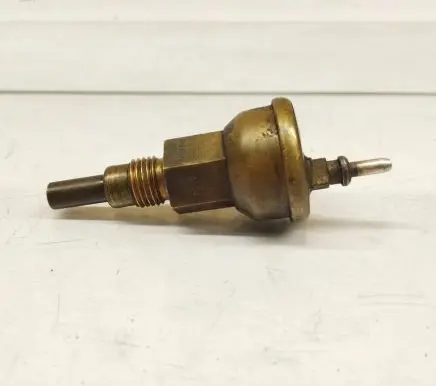 Mercedes-Benz S W126 Sensor 0035455124 30-3-22 VDO30-3-22