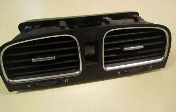 Volkswagen Golf VI Dash center air vent grill 5K0815736D