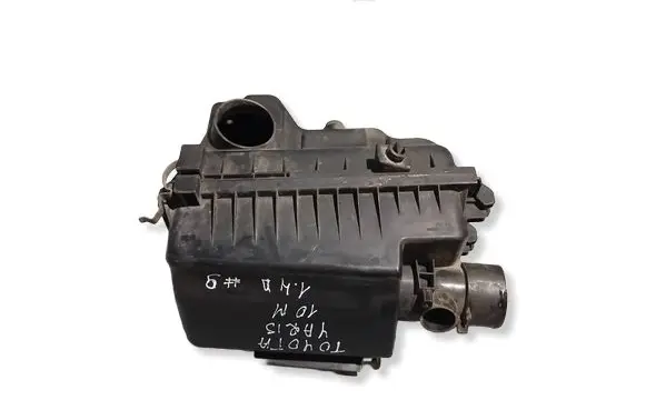 Toyota Yaris Air filter box 0N02 2902009
