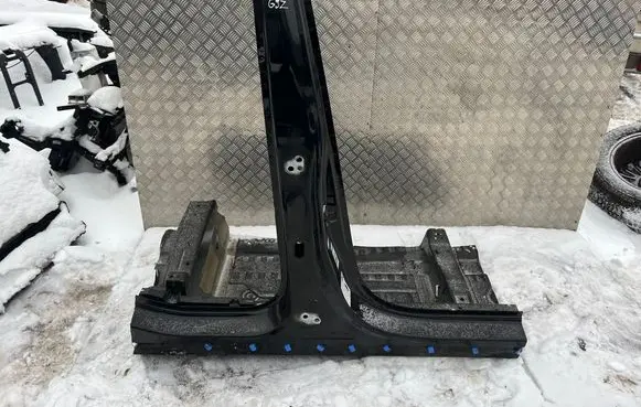 Ford Galaxy Pillar (middle) 