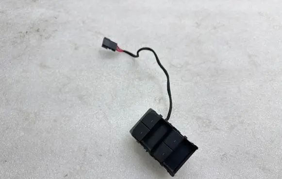 Tesla Model Y Electric window control switch 108103702G 900263540007 AP0212051682078