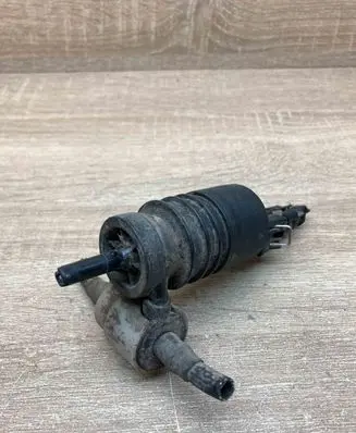 Opel Signum Windscreen/windshield washer pump 90563762