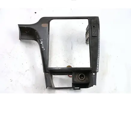 Subaru Legacy Center console