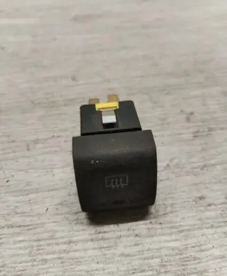 Opel Omega B1 Windscreen/window heater switch 90457310